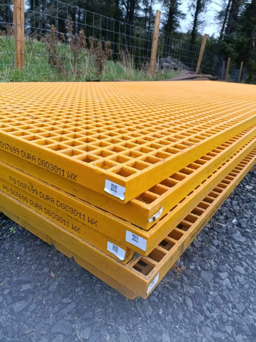 Decking Non Slip GRP Grating - Image 2