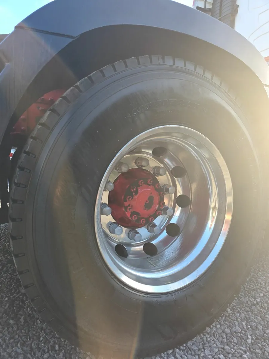 2018 Volvo FH 500 Tag Axle - Low Kms - Image 4