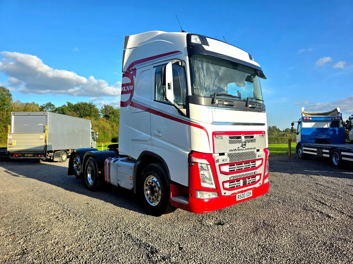 2018 Volvo FH 500 Tag Axle - Low Kms - Image 1