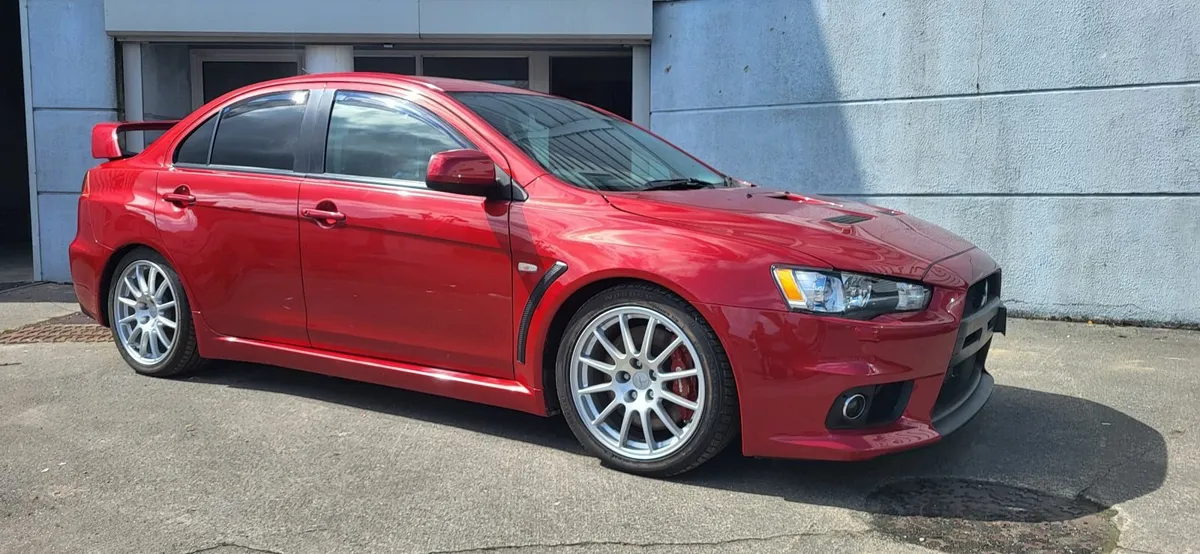 Mitsubishi Evo FQ 330 - Image 3