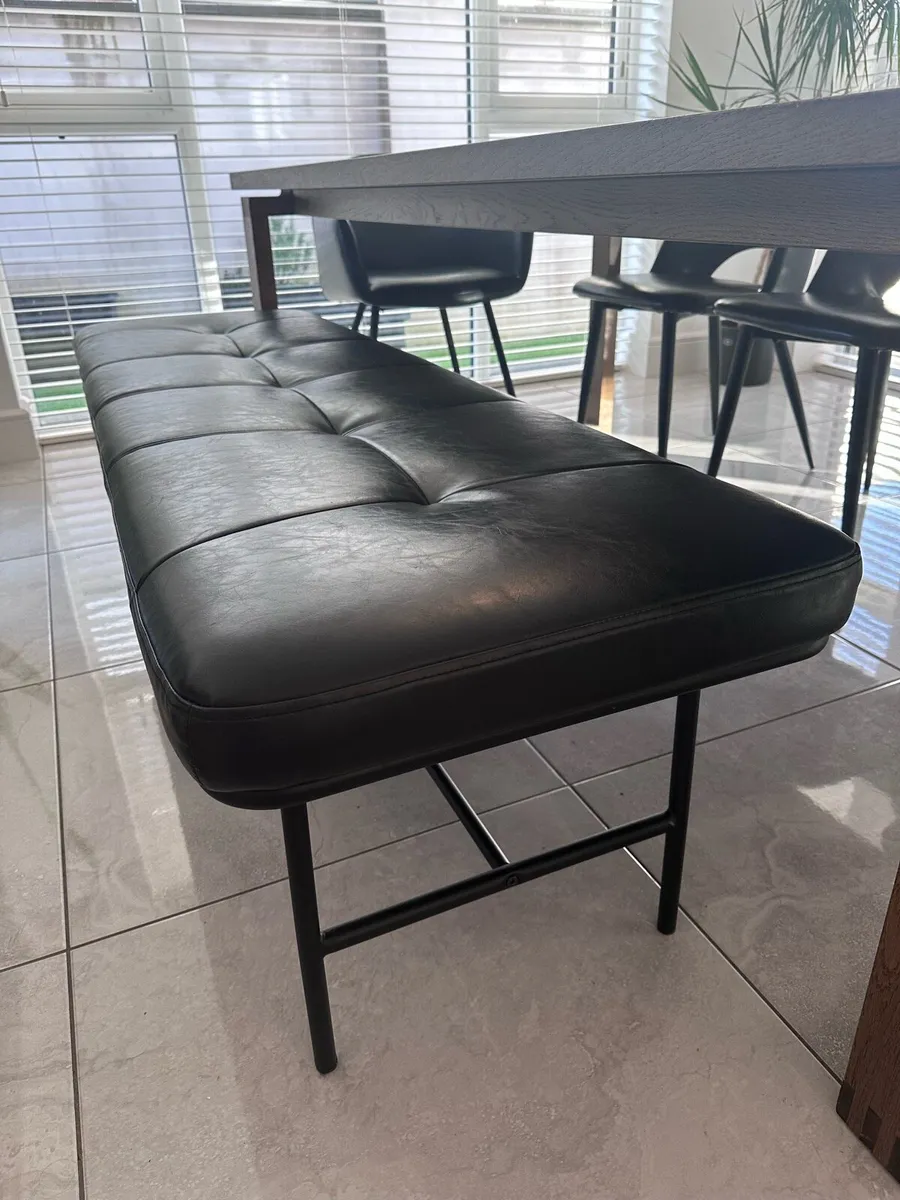 Dining table and chairs set - Image 4