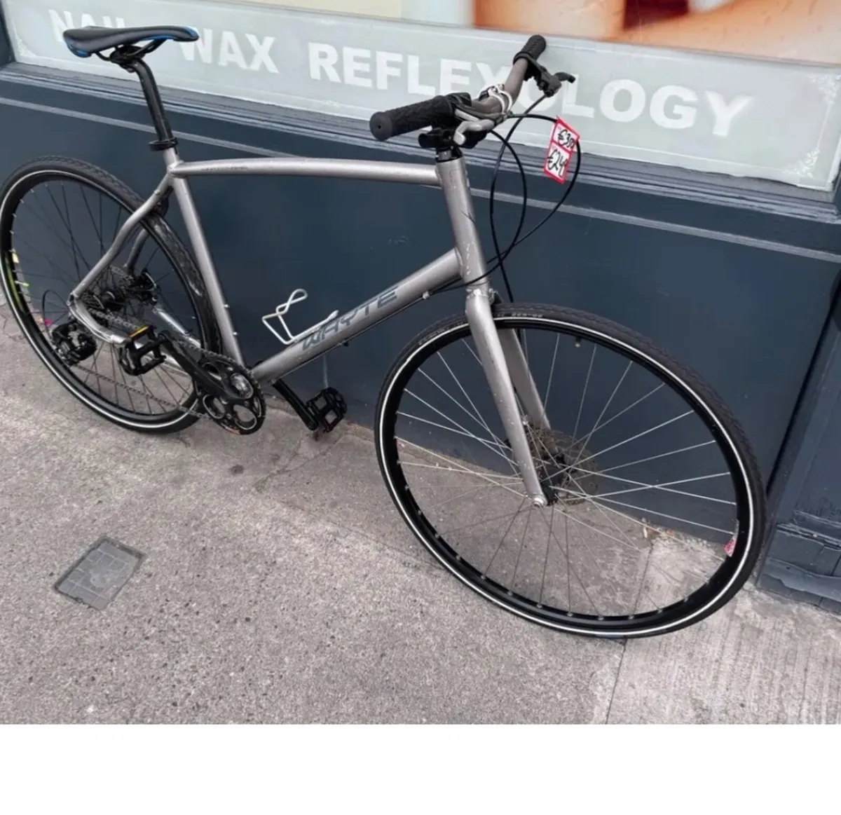 Whyte hybrid bike ❗️Open 7 days ❗️ - Image 3