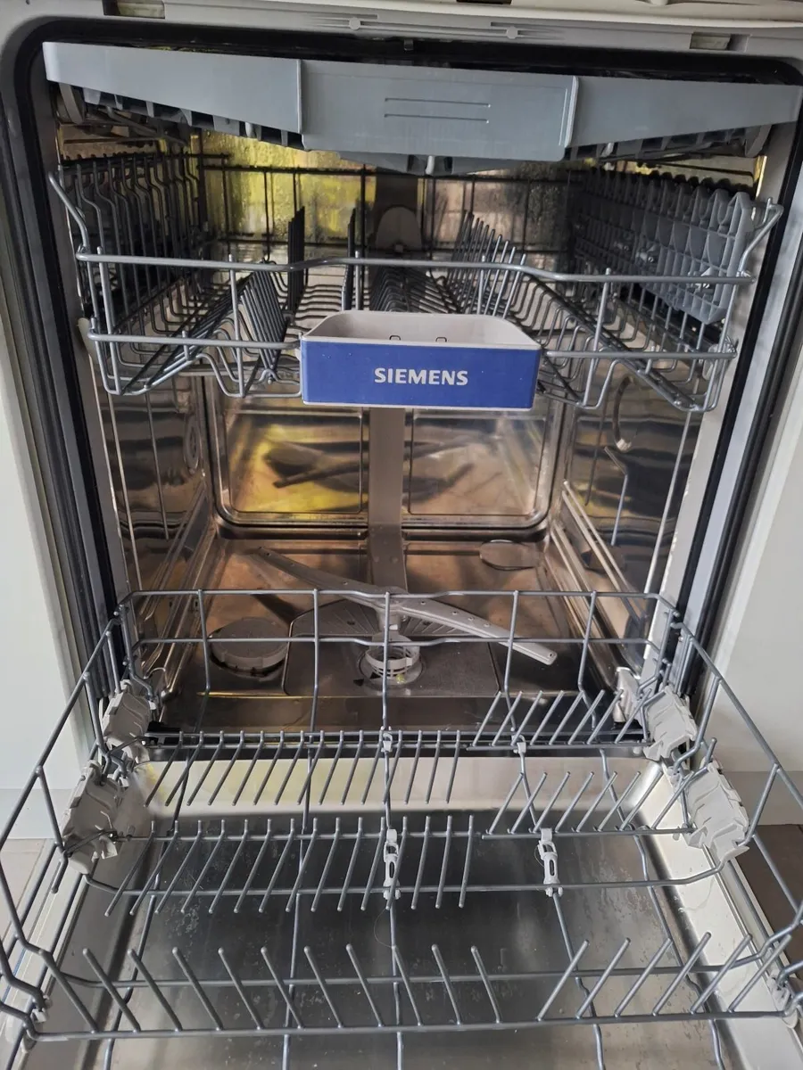 Dishwasher - Image 4