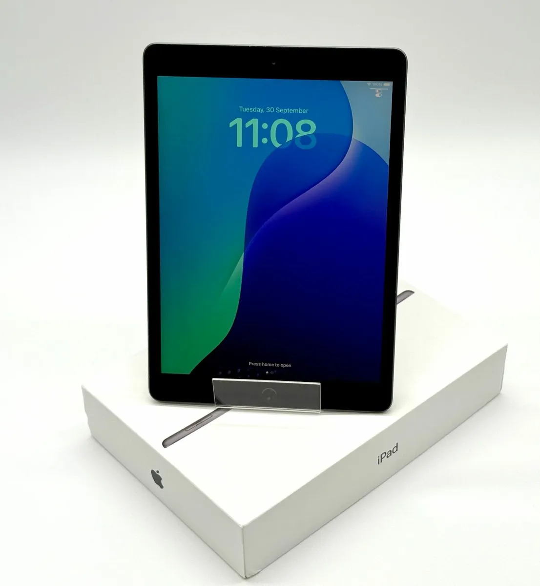 iPad 7th Gen - 32GB - Space Grey - Image 1