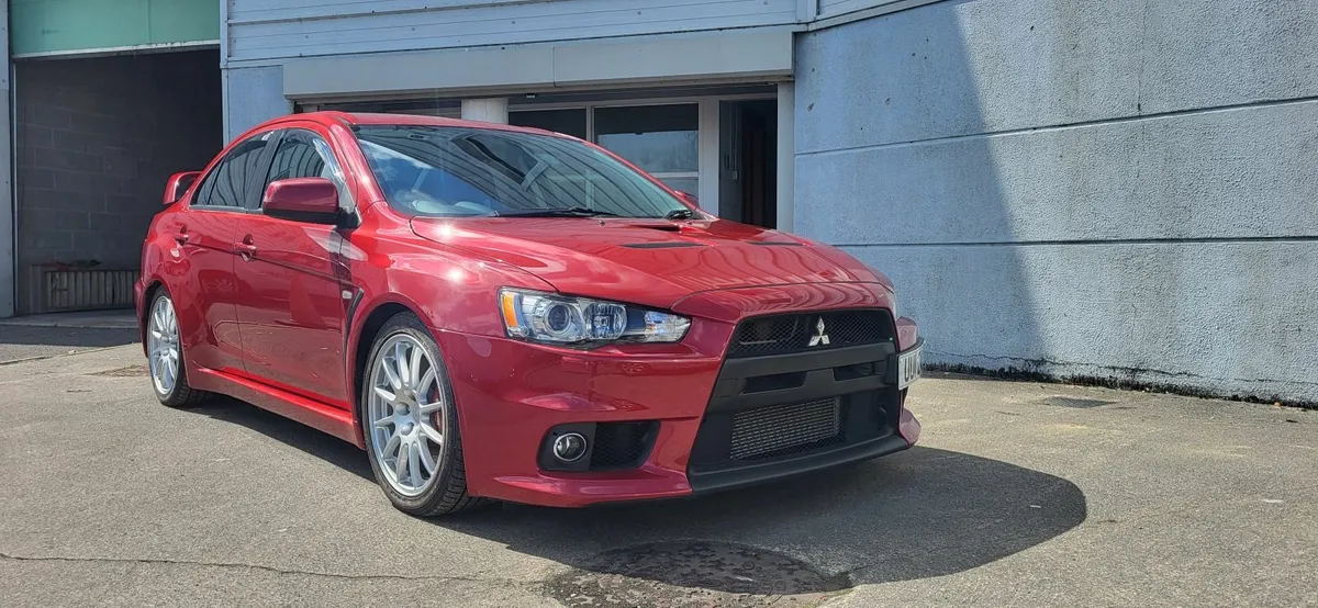 Mitsubishi Evo FQ 330 - Image 2