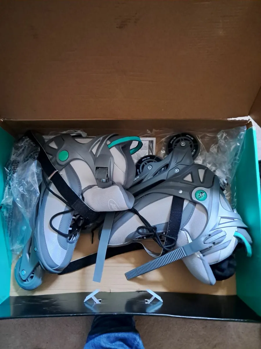 Inline fitness skates