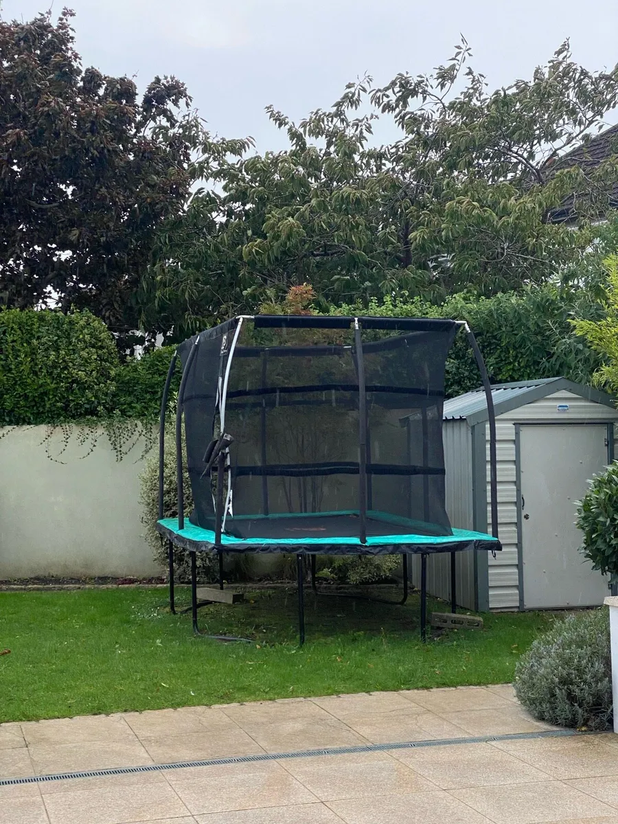 Trampoline for sale