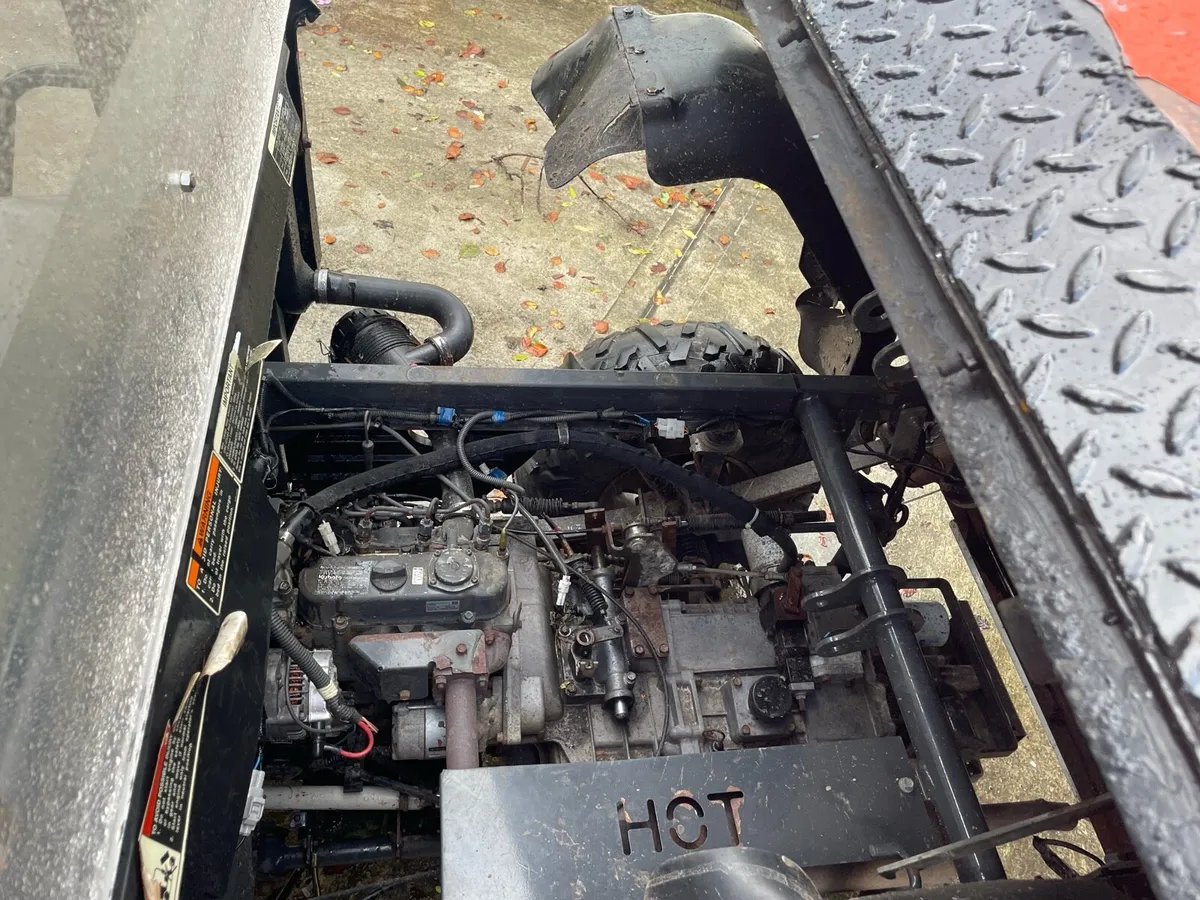 Kubota RTV 900 Diesel - Image 4