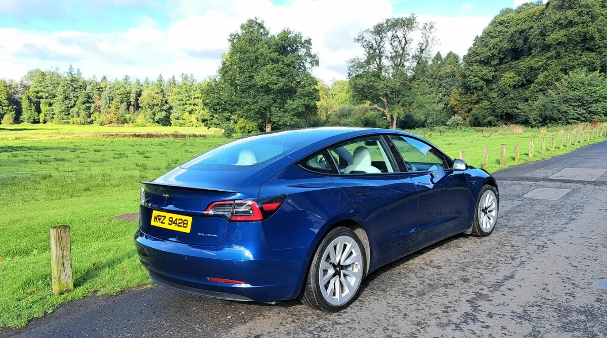 Model 3 AWD - Long Range. **N.I. Car - No VRT** - Image 3