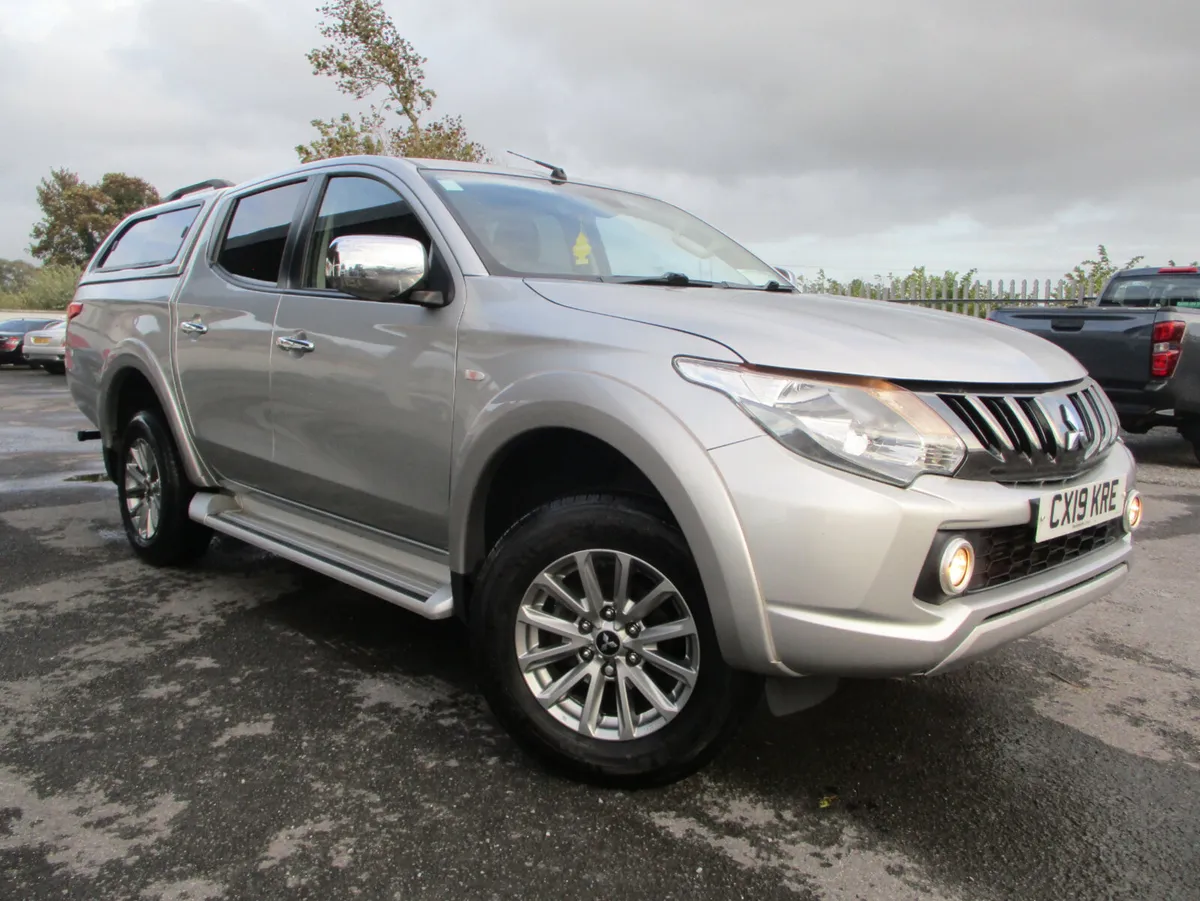 Mitsubishi L200 2.4 DID CREWCAB - Image 1