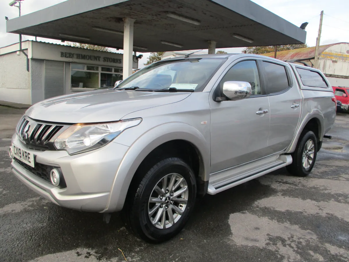 Mitsubishi L200 2.4 DID CREWCAB - Image 3