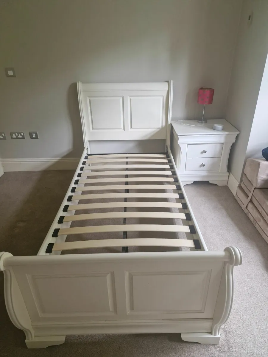 Cream Single Bed Frame and Matching Locker - Image 2