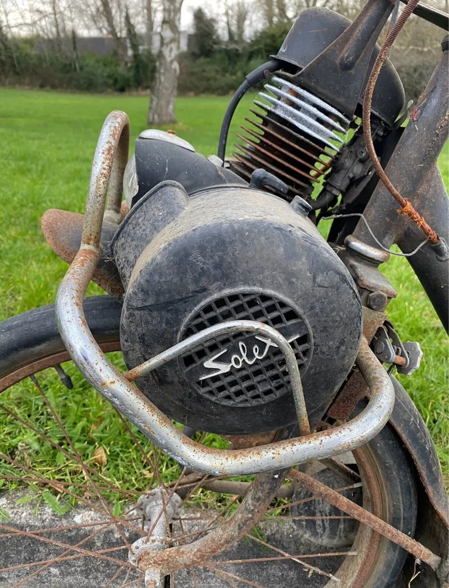 Vintage 1960s Velo Solex, for spares or Repairs. - Image 4