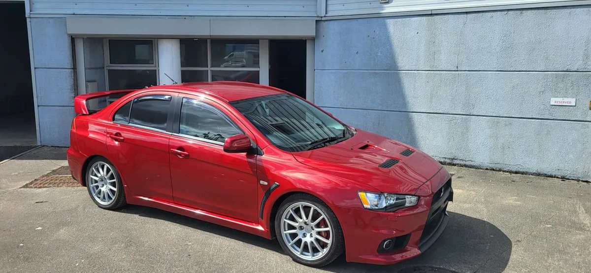 Mitsubishi Evo FQ 330 - Image 1