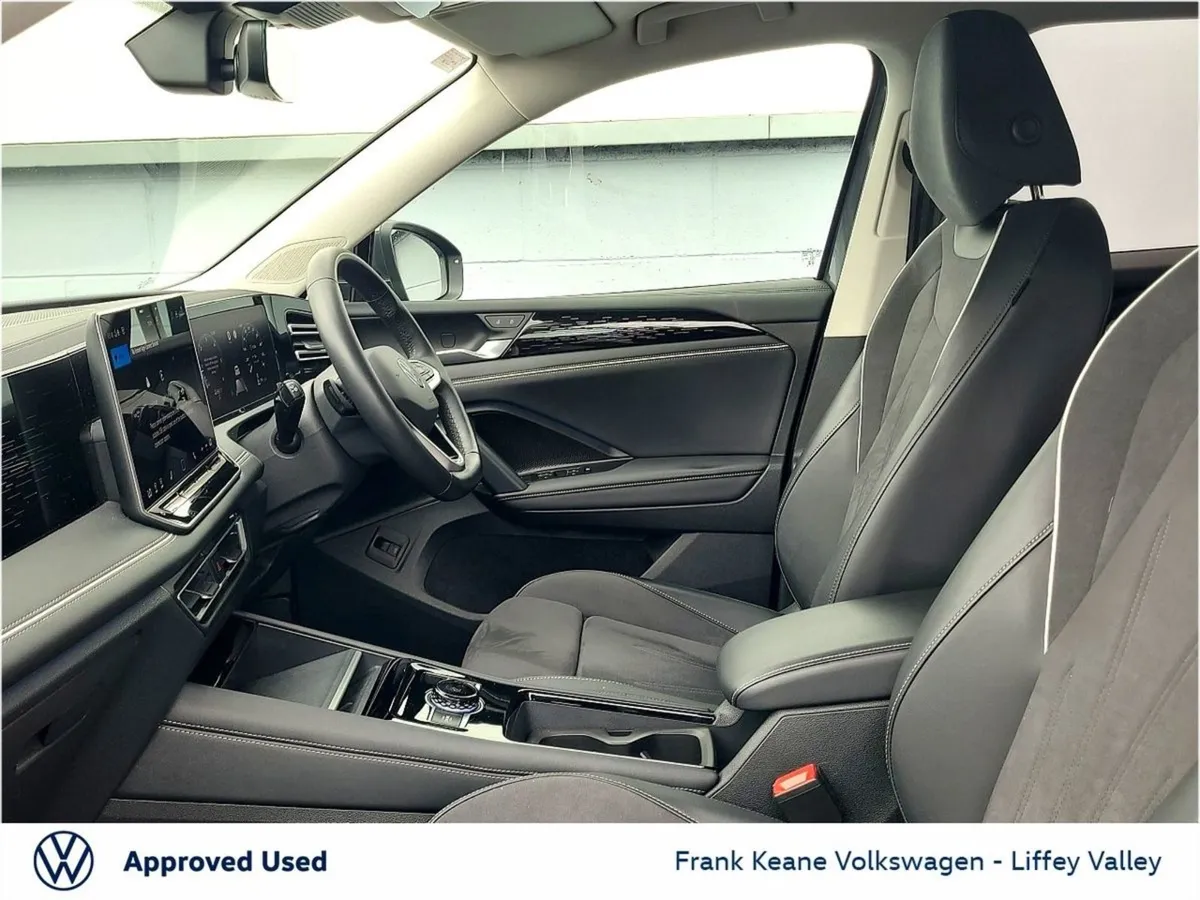 Volkswagen Tiguan Elegance Auto 2.0tdi 150BHP  he - Image 4