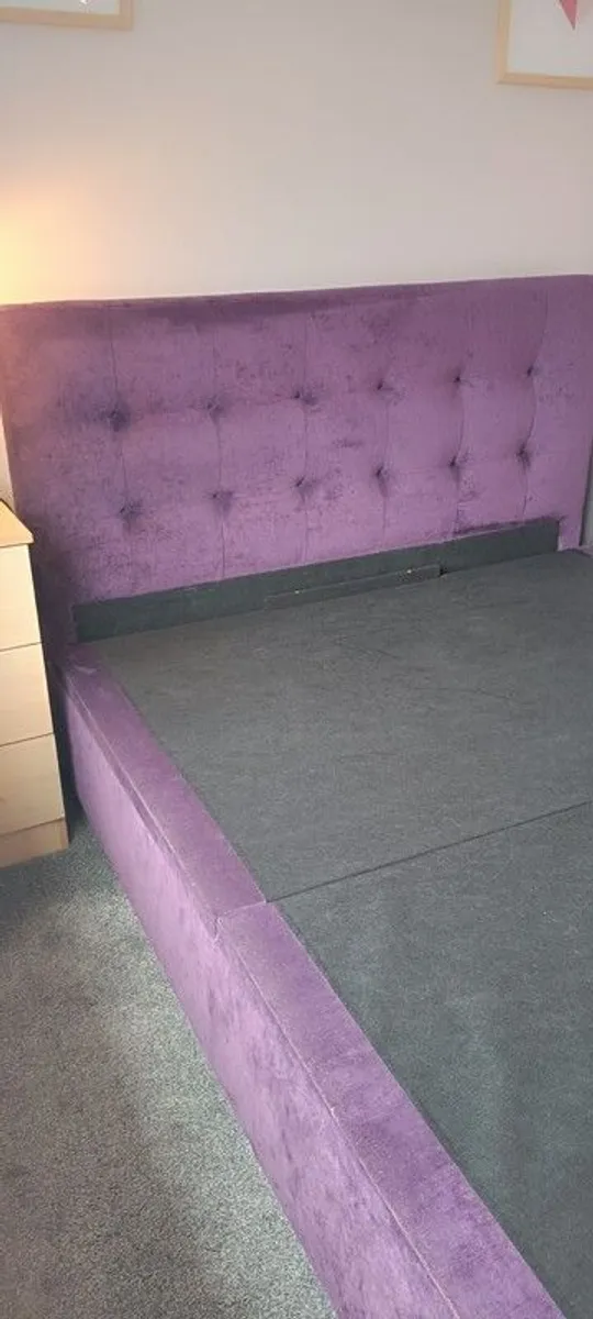 Kingsize ottoman bed - Image 2