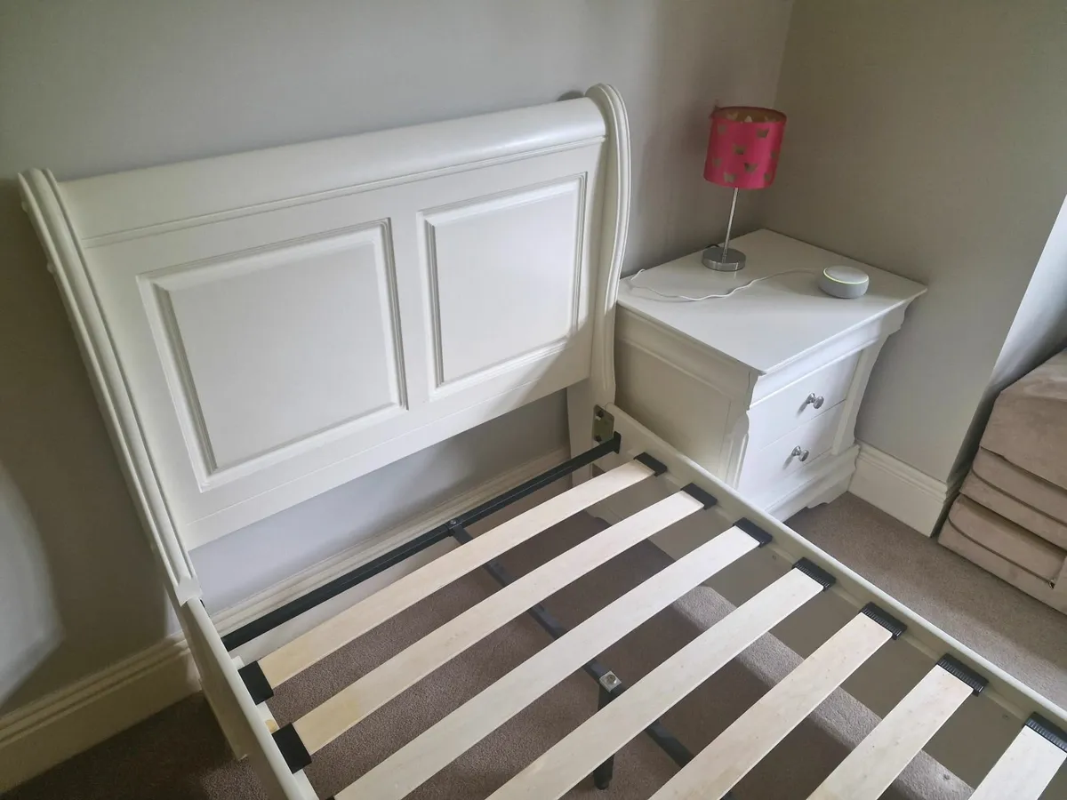 Cream Single Bed Frame and Matching Locker - Image 4