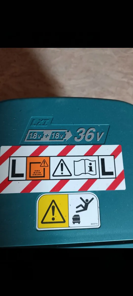 Wet and Dry Vacuum - Image 2