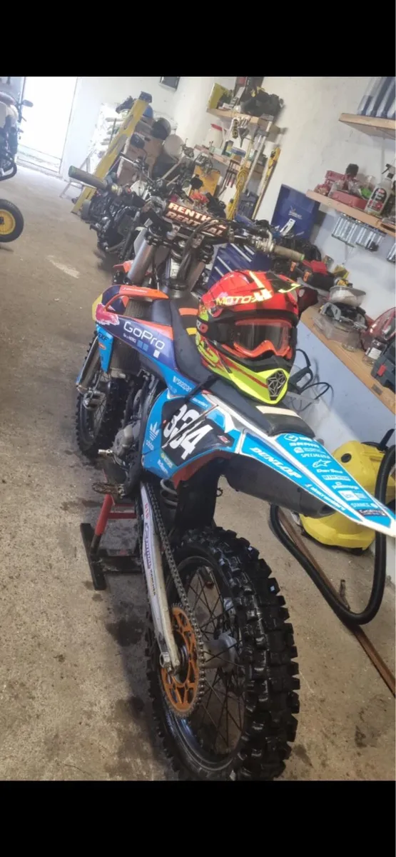 Ktm 250 sxf (2016) - Image 3