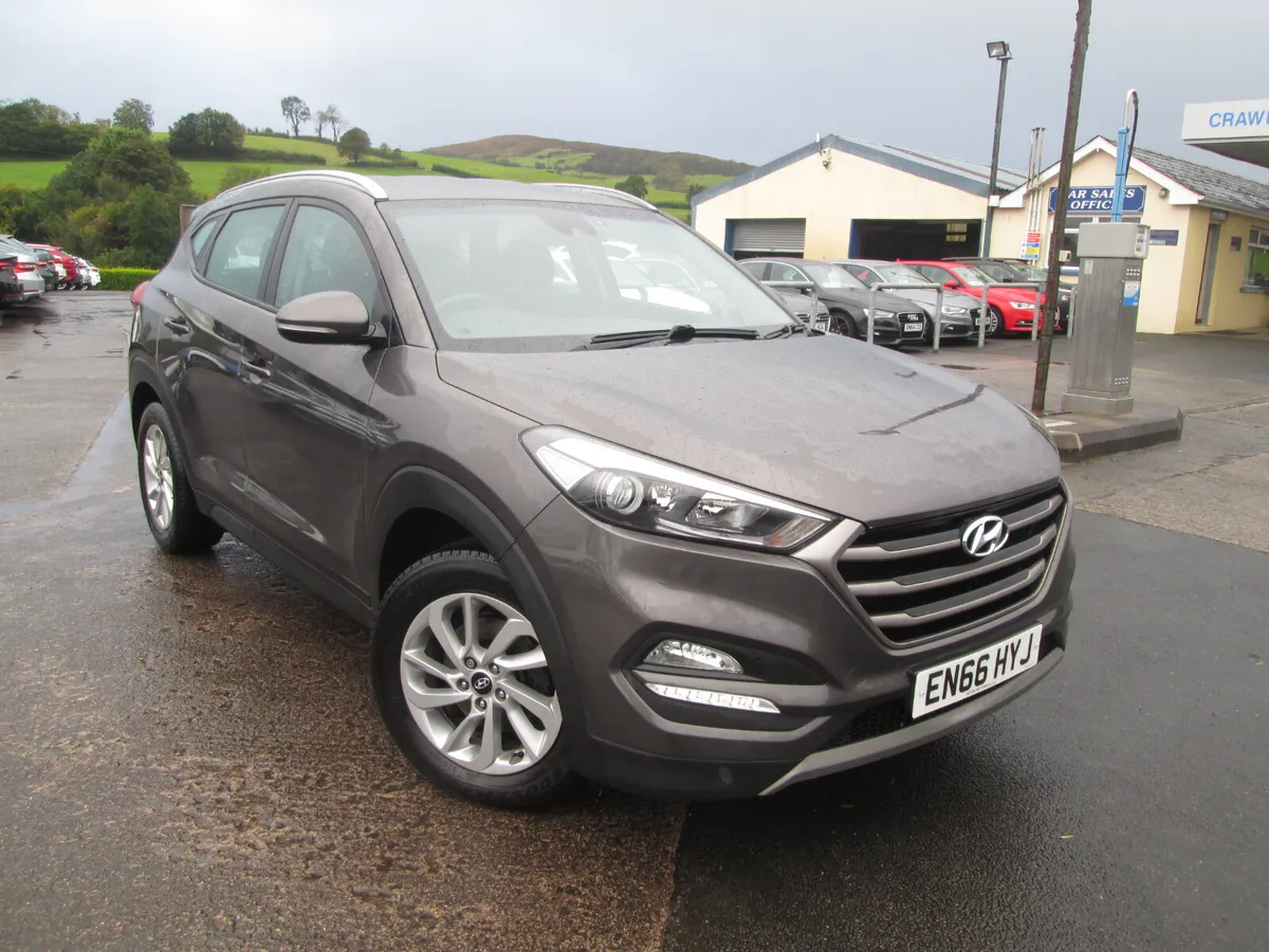 2017  HYUNDAI  TUCSON  1.7  CRDI  SE  NAV  5DR - Image 1