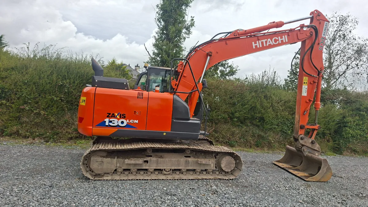 2018 Hitachi 130.6 - Image 2