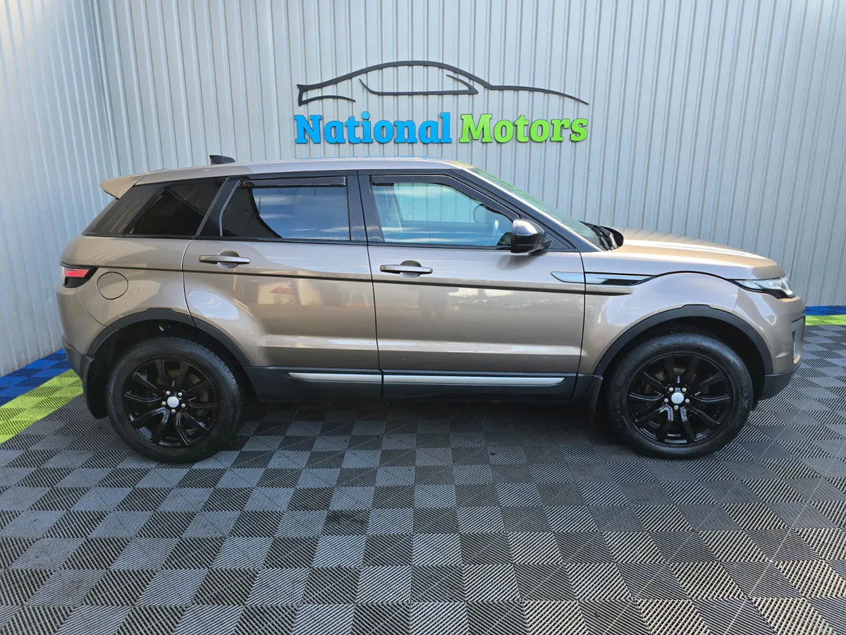 2017 Range Rover Evoque 2.0 eD4 SE 2wd - Image 3