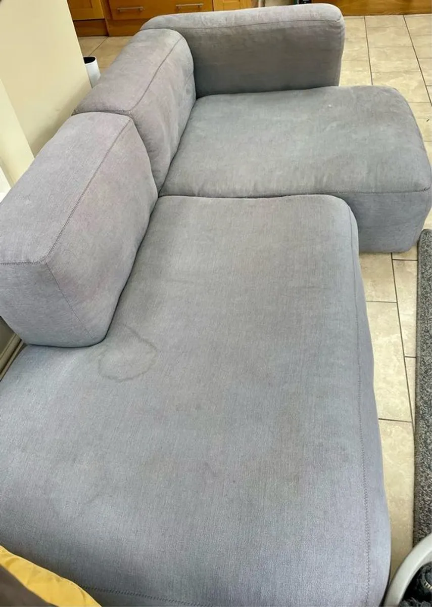 L shaped sofa - Image 2