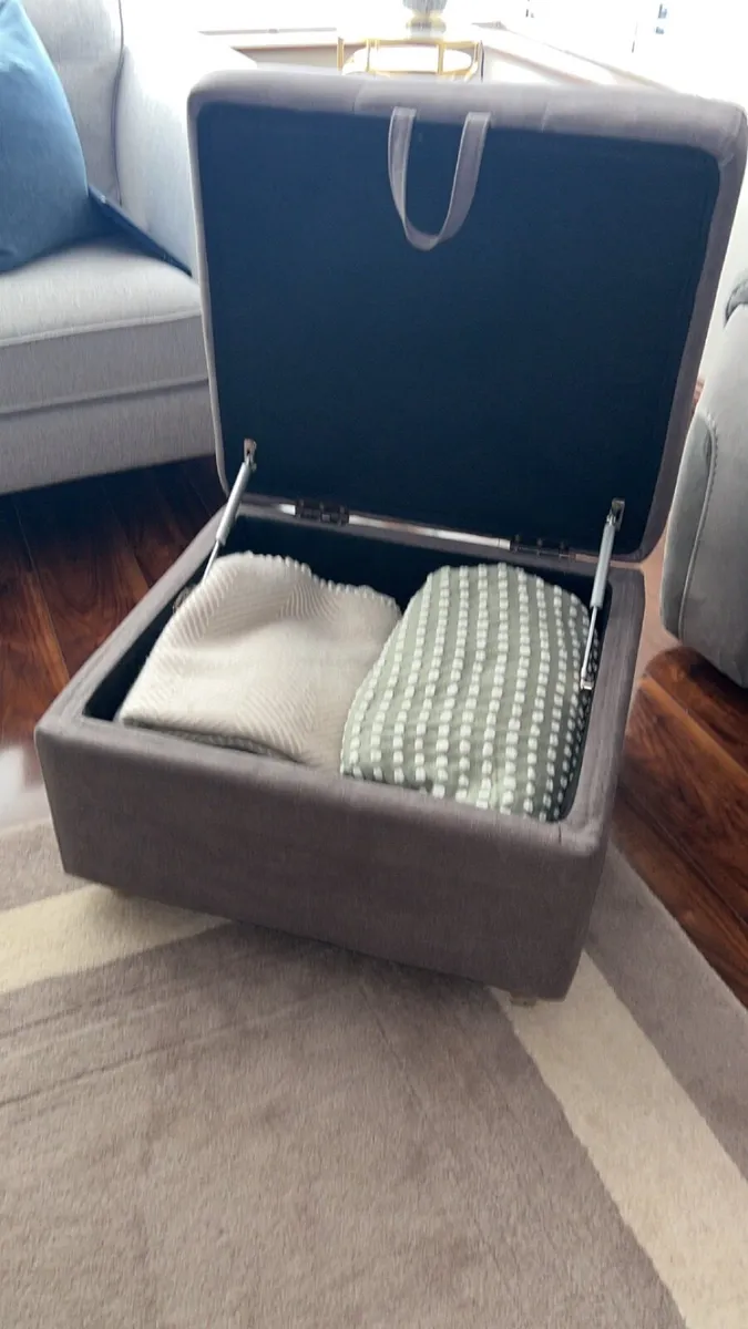 Ottoman stool - Image 2