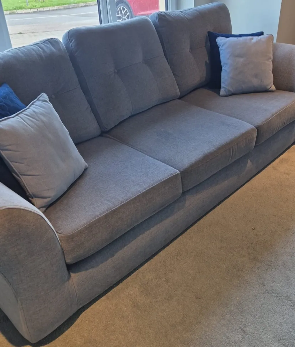 Grey/blue sofa set - Image 1