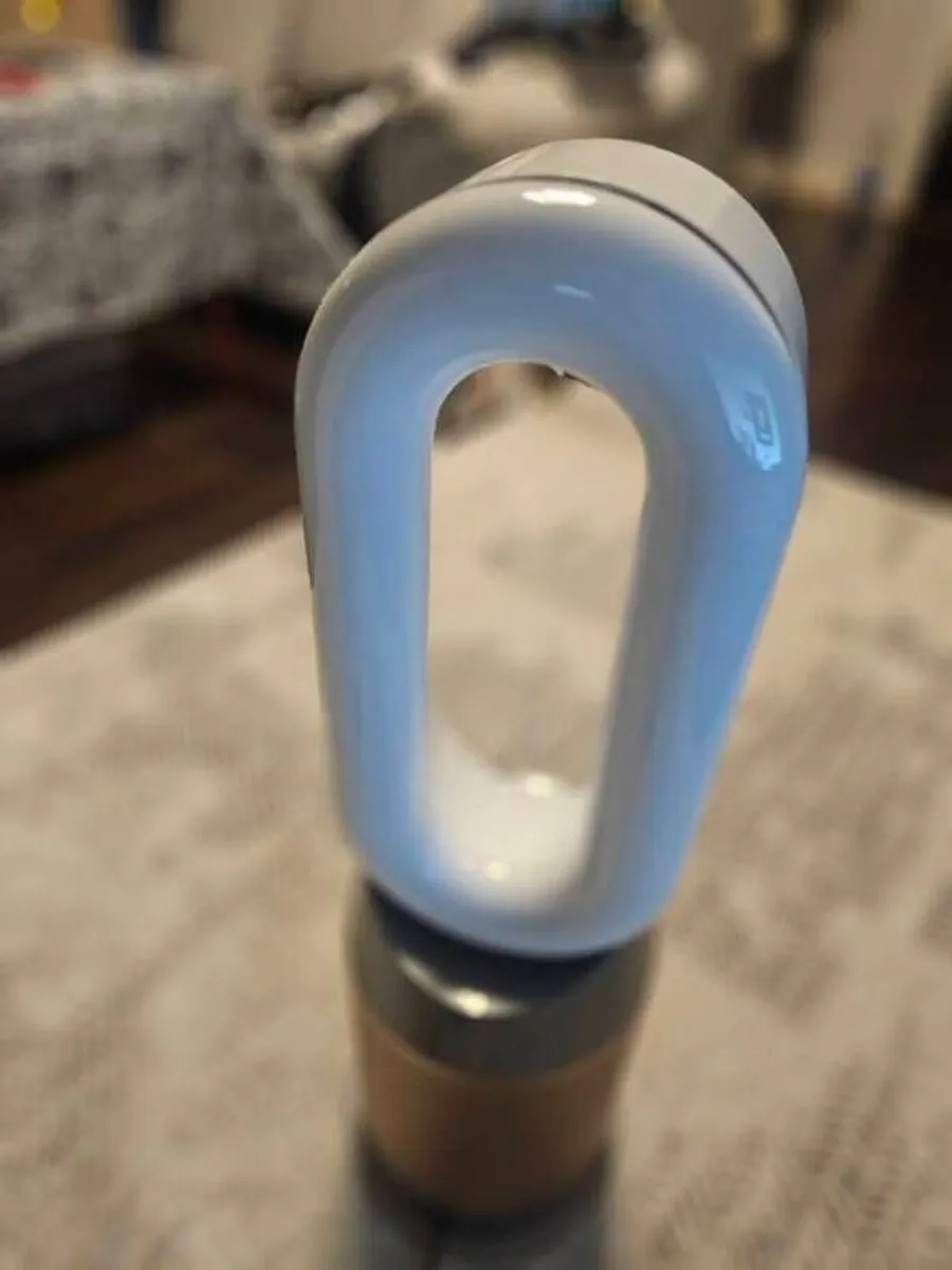 Dyson HP09 Hot+Cool Formaldehyde Purifier (Gold/White)  !!EXTENDED WARRANTY!!! - Image 3