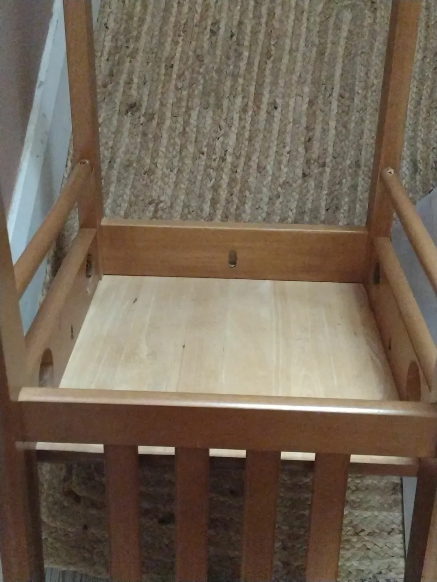Very heavy solid Oak bedroom/hall chair - Image 3