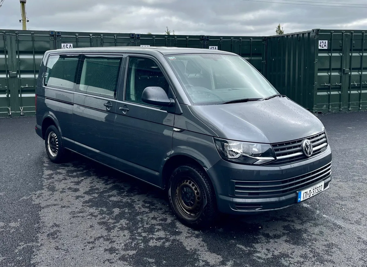 2017 Volkswagen Transporter Kombi T6 (9 seater) - Image 2