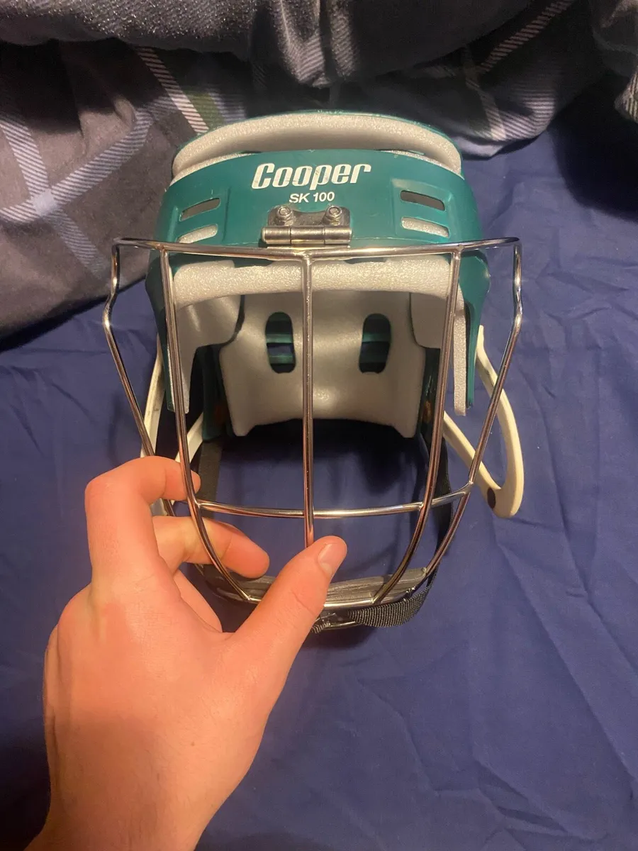 Cooper hurling helmet - Image 3