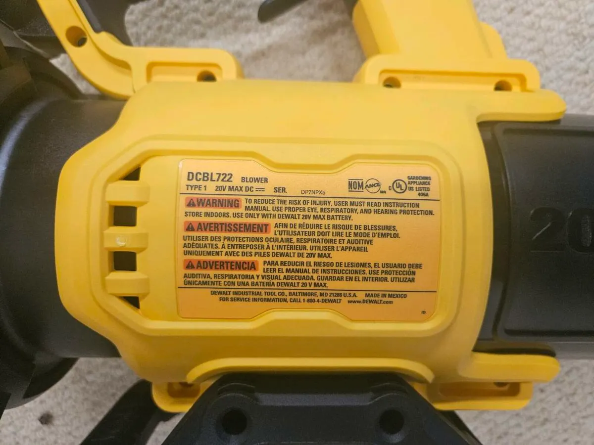Dewalt Leaf Blower - Brand New - Image 4