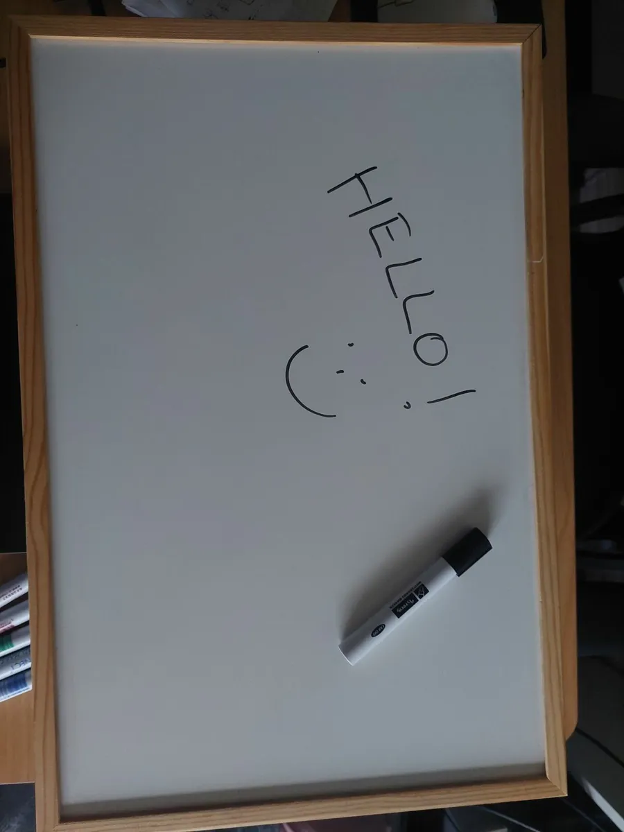 Whiteboard with markers - Image 2