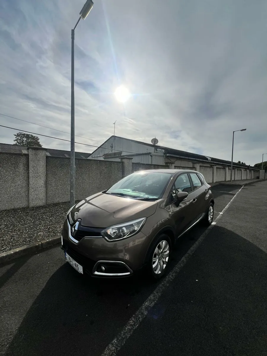 2015 Renault Captur - Image 1
