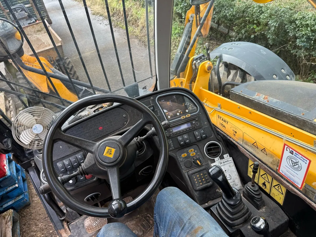 JCB Telehandler 540-170 - Image 4