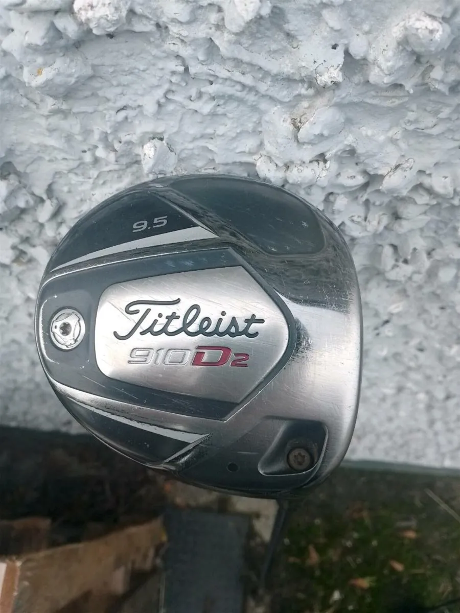 Titleist 910 D2 : Driver - Image 1