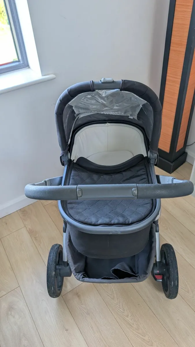 Uppababy Vista Double Buggy and Lascal Buggy Board
