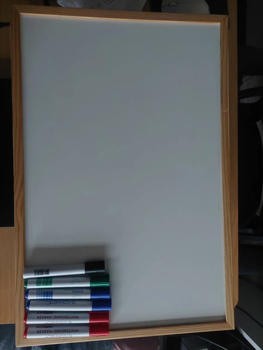 Whiteboard with markers - Image 1