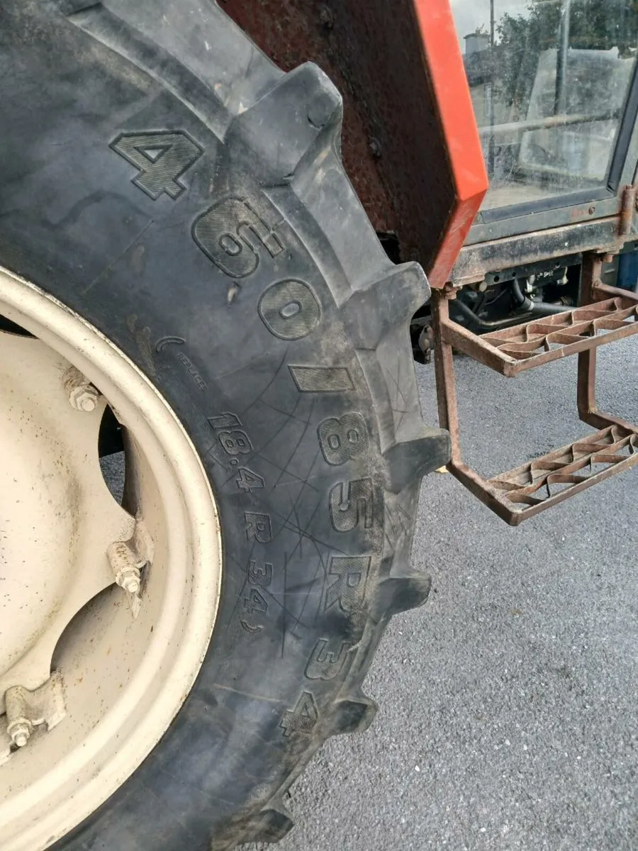 Zetor 8111 - Image 2