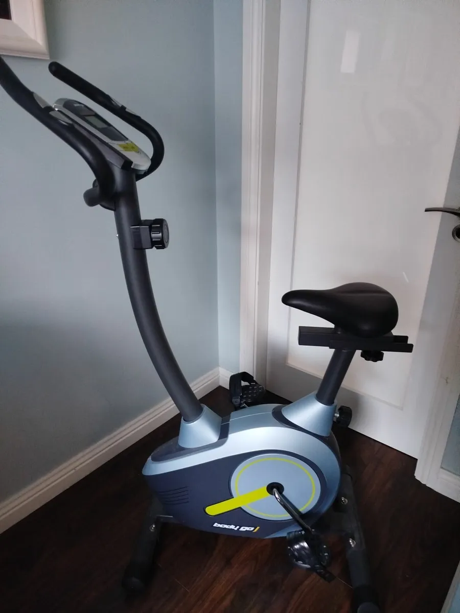 Spotless exercise bike - Image 4