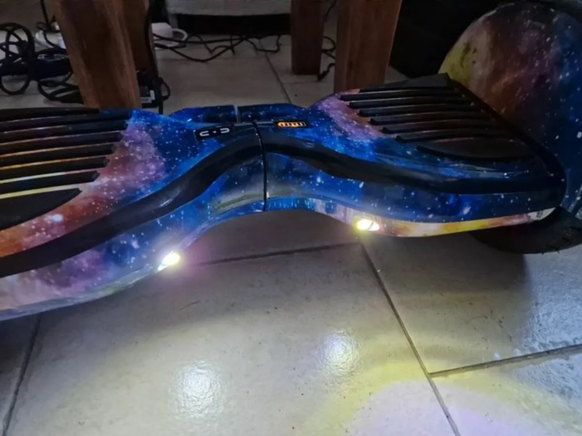 Hoverboard Bluetooth Self-Balancing Electric Scoot - Image 3