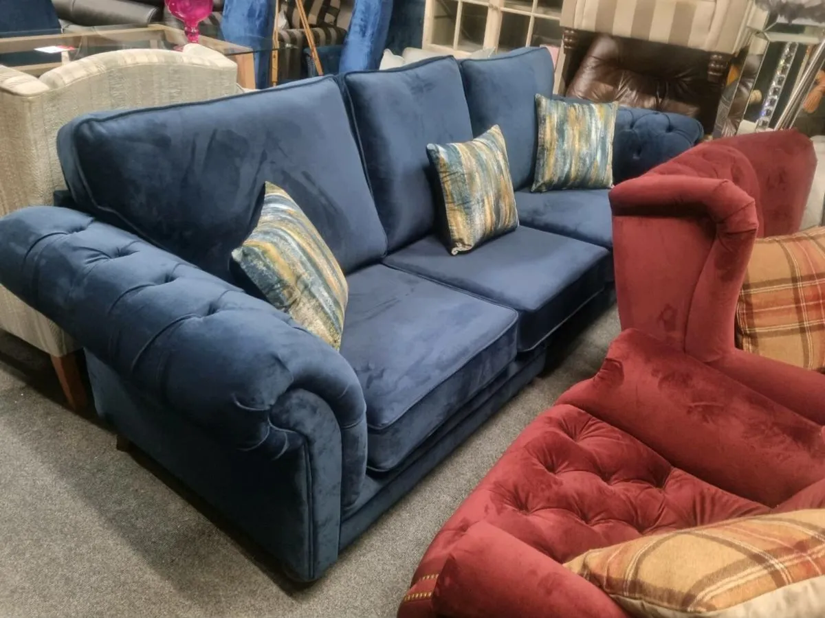 4 seater sofa