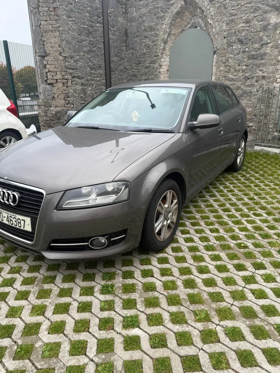 Car - Image 1