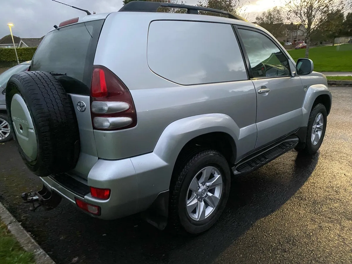 2007 Toyota Landcruiser - Image 4