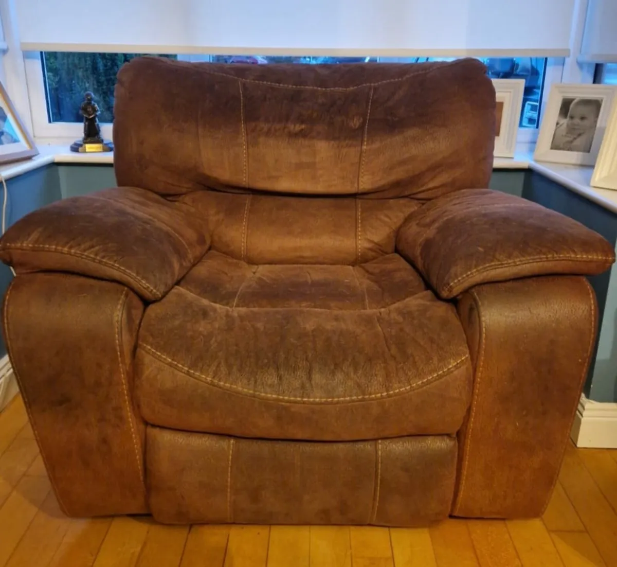 Sofa and armchair - Image 1