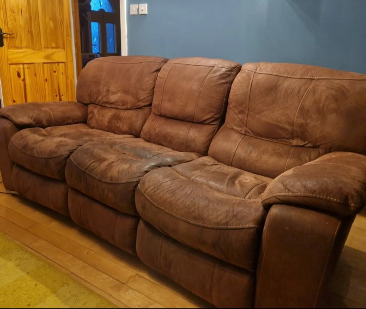 Sofa and armchair - Image 4