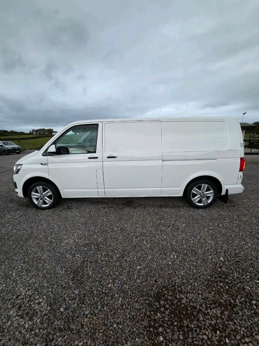 Volkswagen Transporter LWB 150BHP 6 Speed - Image 2