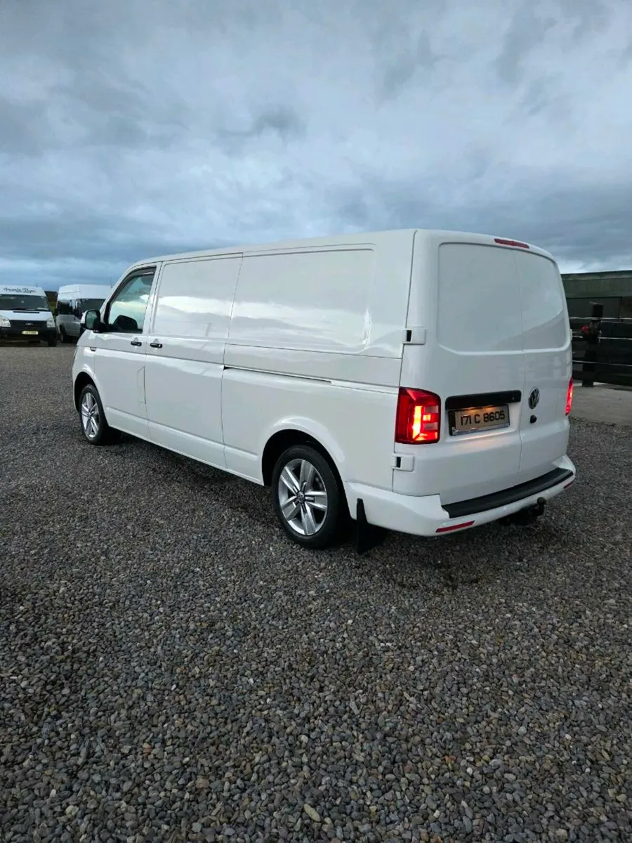 Volkswagen Transporter LWB 150BHP 6 Speed - Image 3